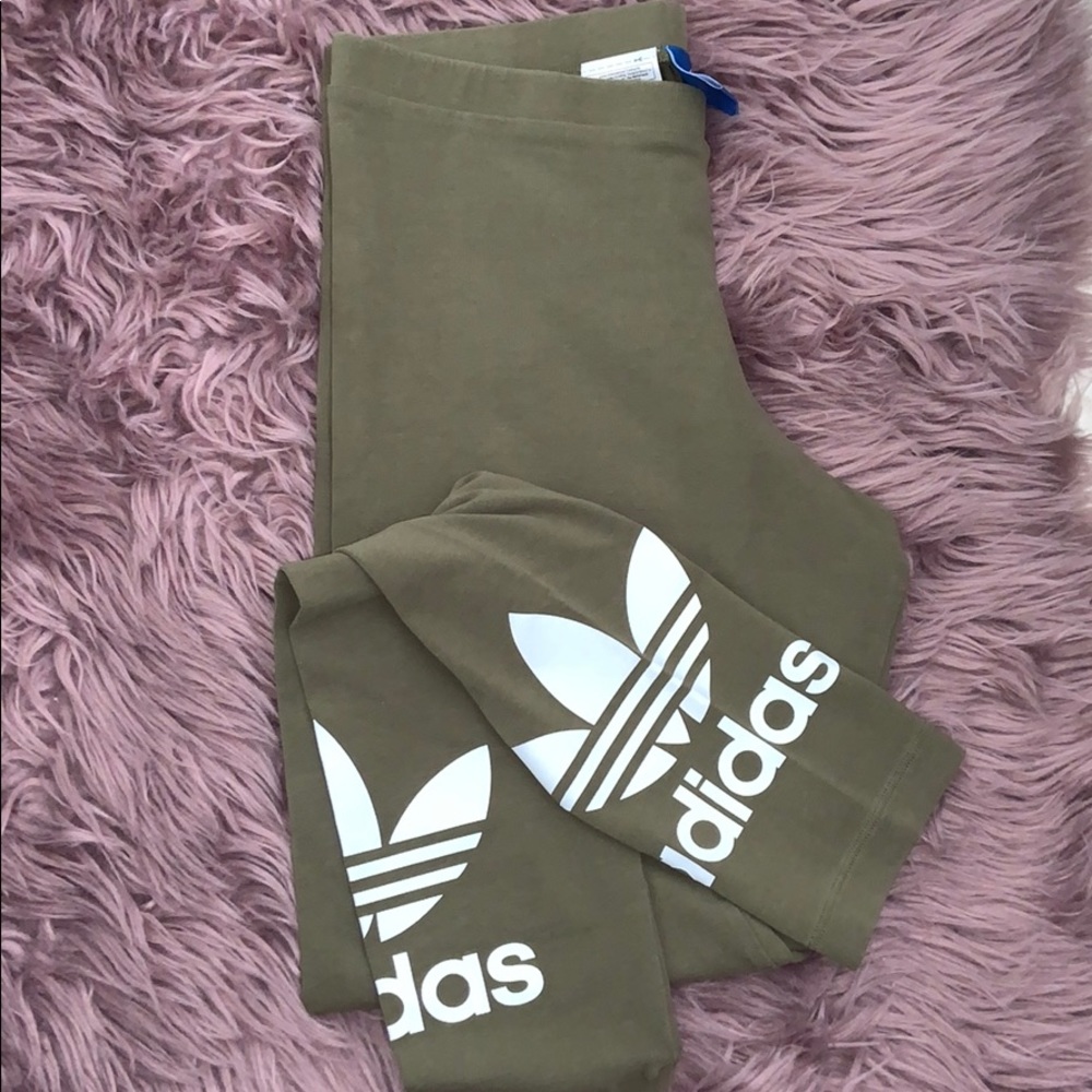Adidas leggings - Picture 1 of 1